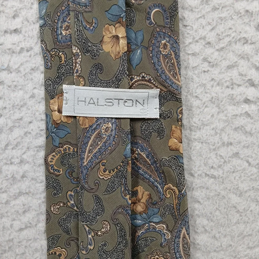 Halston Silk Neck Tie Mens‎ Paisley Floral Olive Blue Classic Luxury